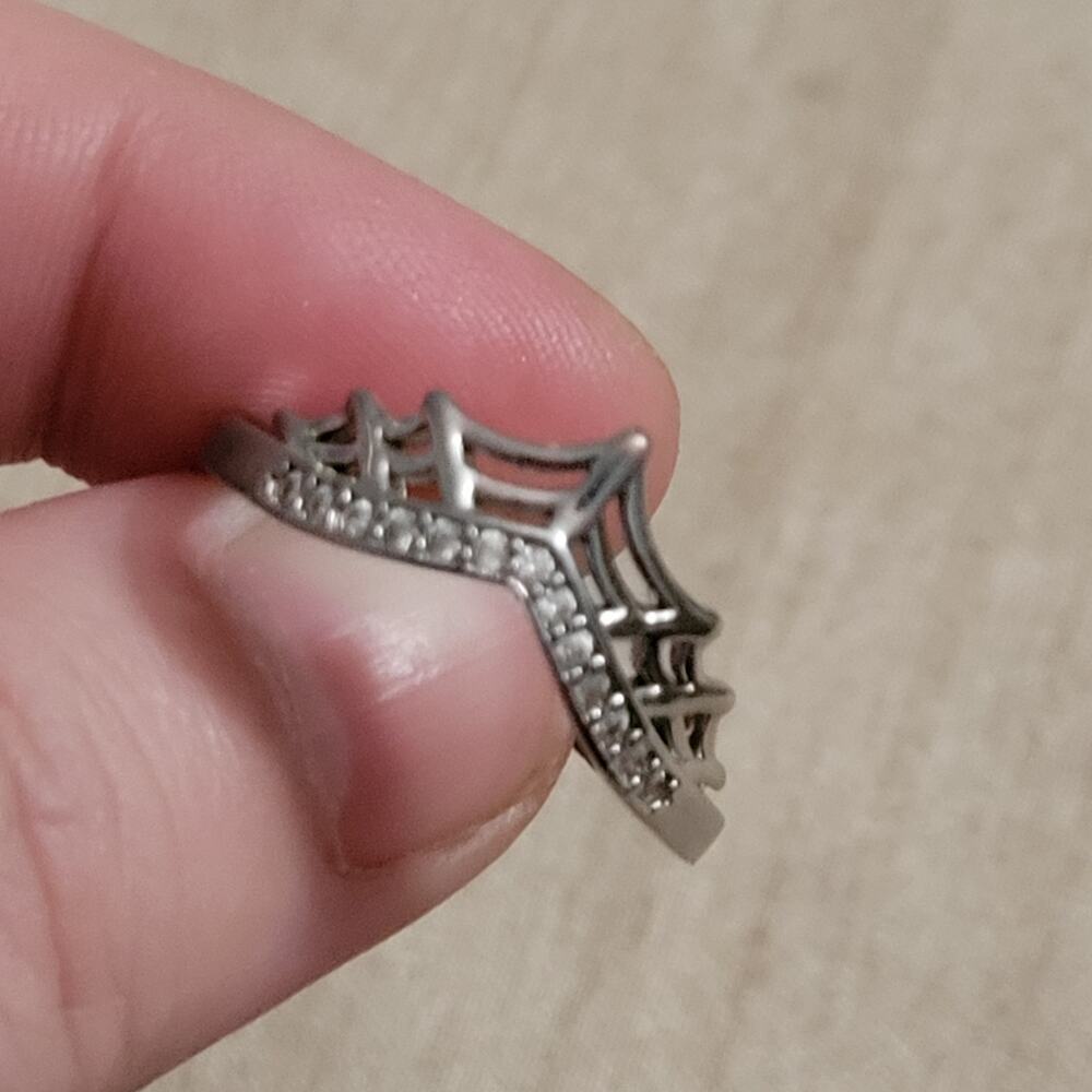 Size 6 gothic spiderweb and crystal ring